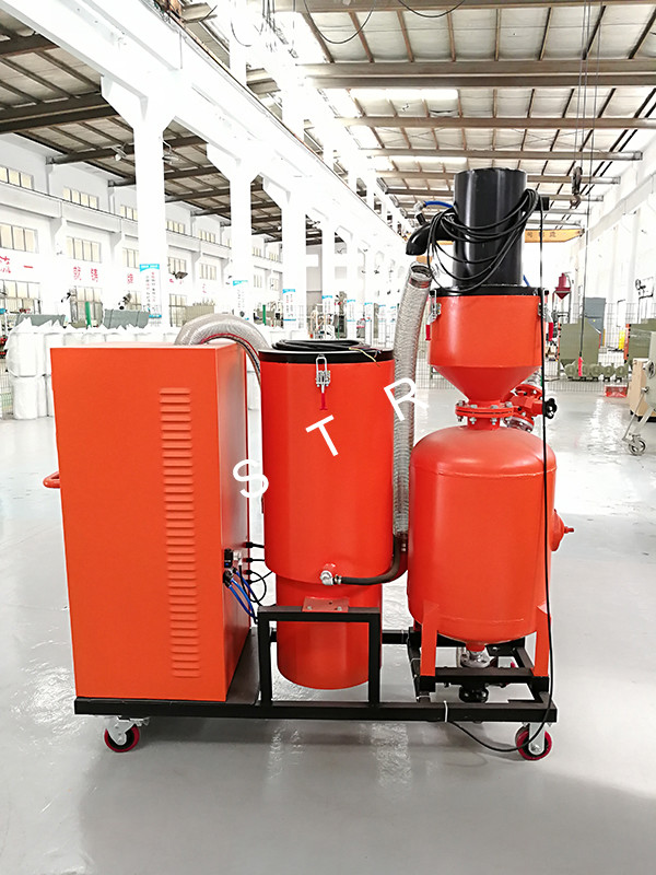 Vacuum Sandblaster While Recycling Paint Removal Deburring Flashing Oxide Scale