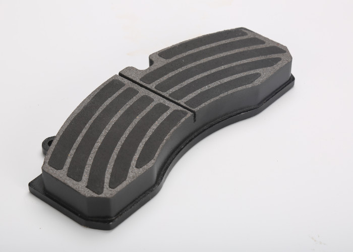 Non Asbestos Organic Brake Pads High Performance Under Link Testing