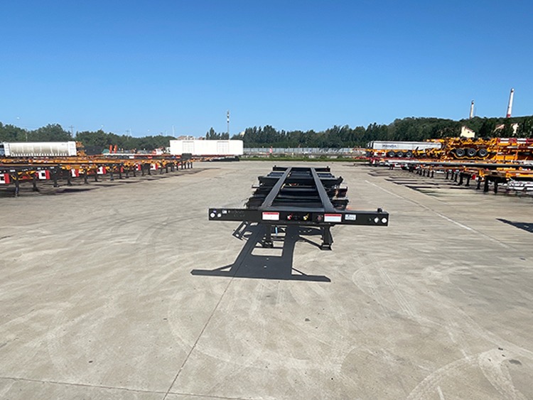 Truck Trailer 40ft Steel Shipping Container Semi Trailer 3 Axles Skeleton Frame Transportation Chassis for Cargo Loading