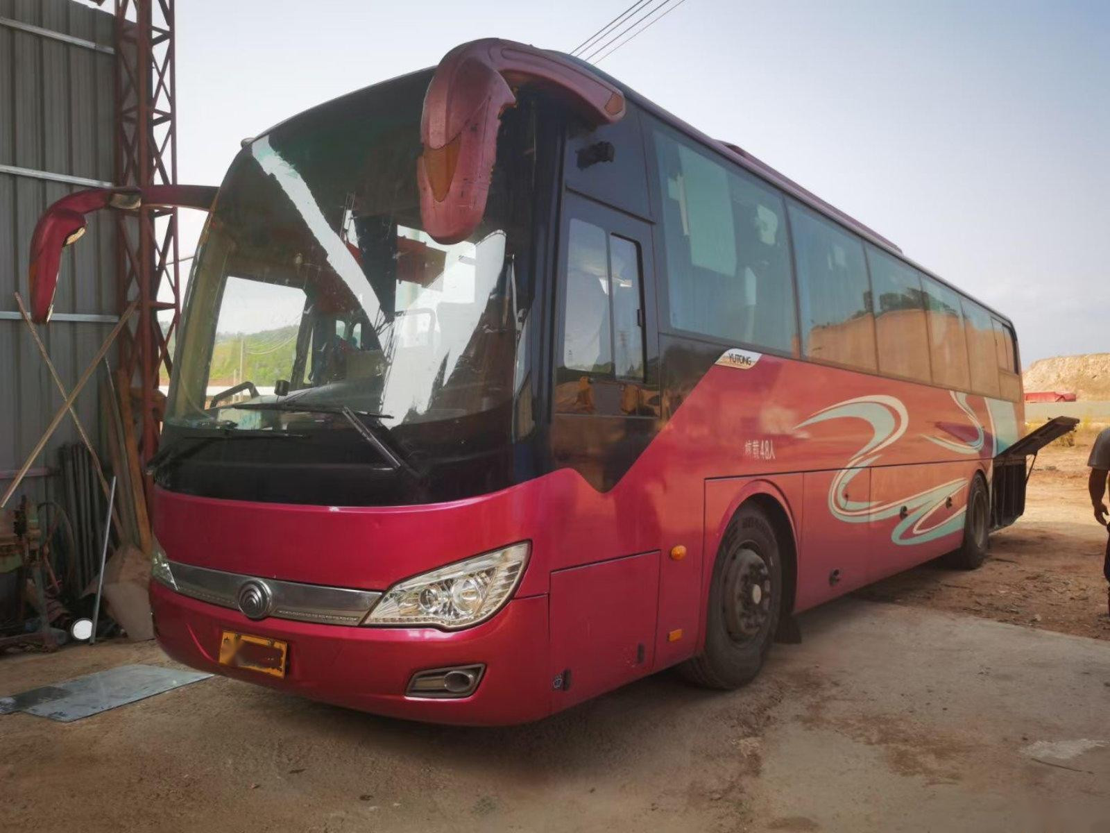 Used Tour Bus Yutong Brand ZK6116 48 Seats Double Doors Passenger Bus Airbag Chassis Nude Packing Left Steering