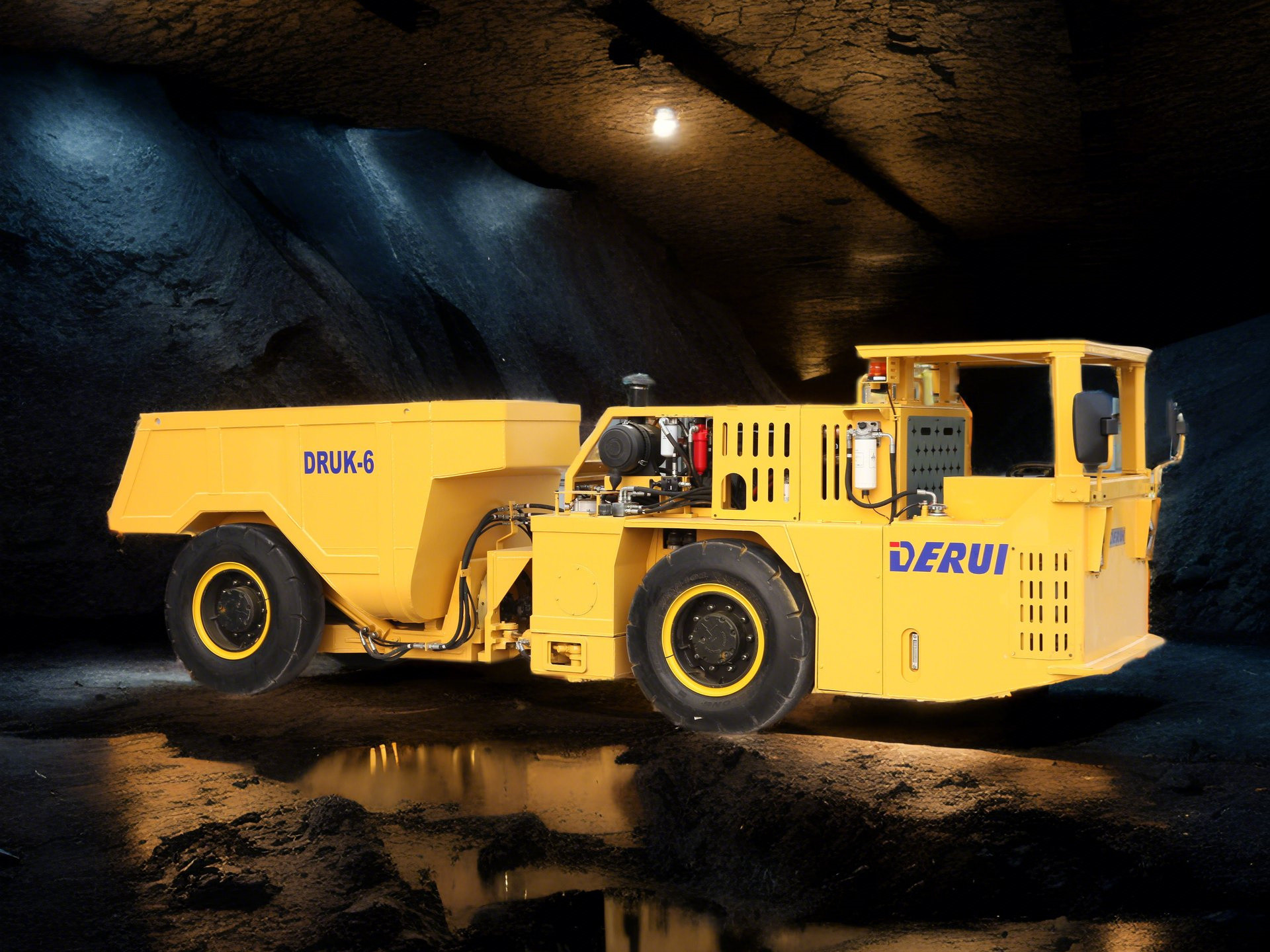 DERUI DRUK-6 Small Underground Gold Mine Loader Copper Mine Loader Truck Mining Truck