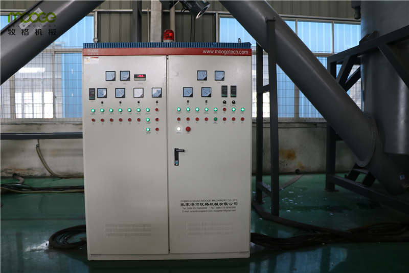 HDPE Mulching Plastic Film Recycling Machine Semi Automatic Film Granulator