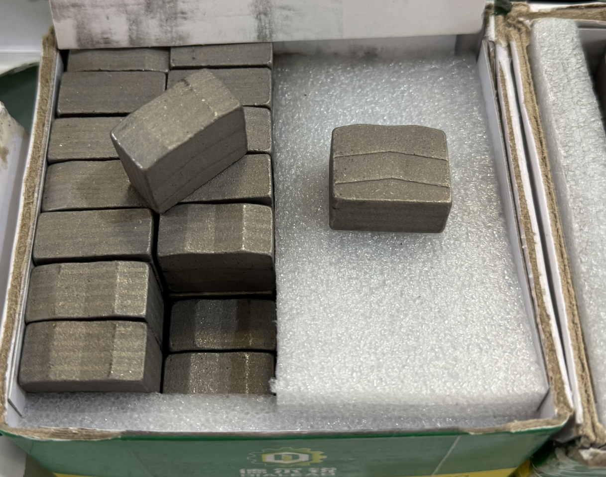 3000mm Hard Granite Diamond Segment for Europe Russia Gabbro Diabase Karelia Granite