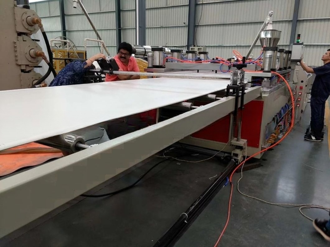 Plastic PVC / WPC Celuka Foam Board Extrusion Production Line
