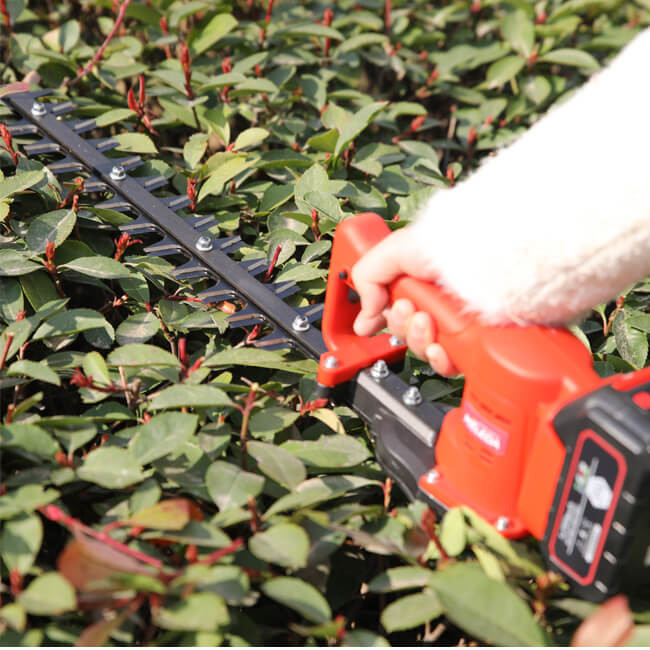 21V Lithium Battery Cordless Hedge Trimmer 1500rpm Power Hedge Clippers