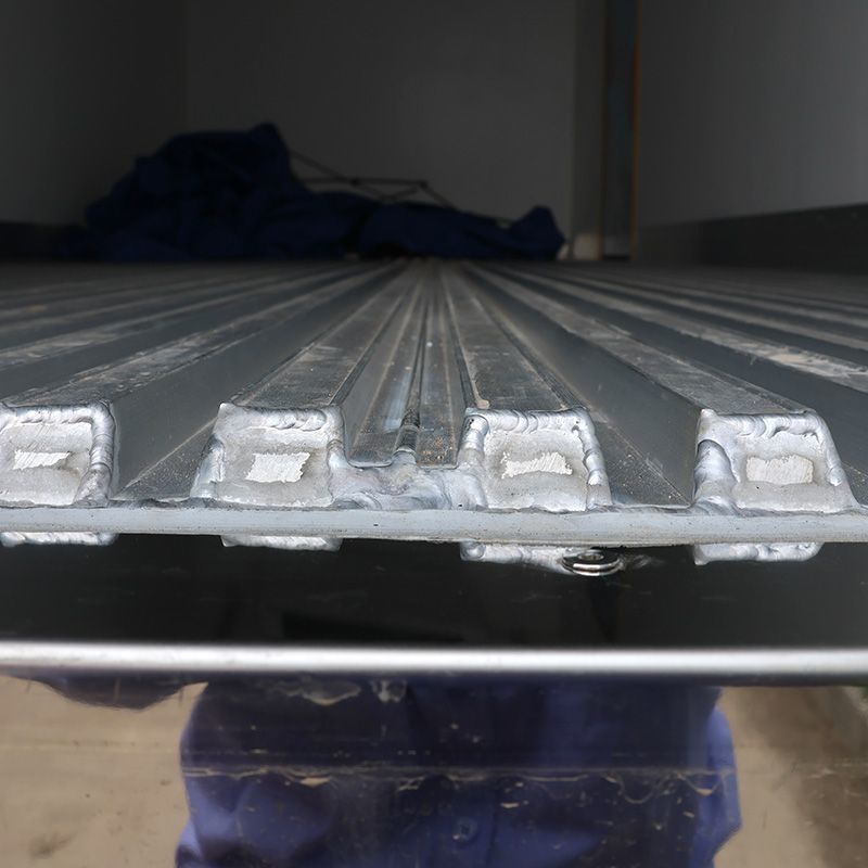 2024 New Isuzu 1tons 1.5 Tons Freeze Refrigerated Box Trucks for Sale