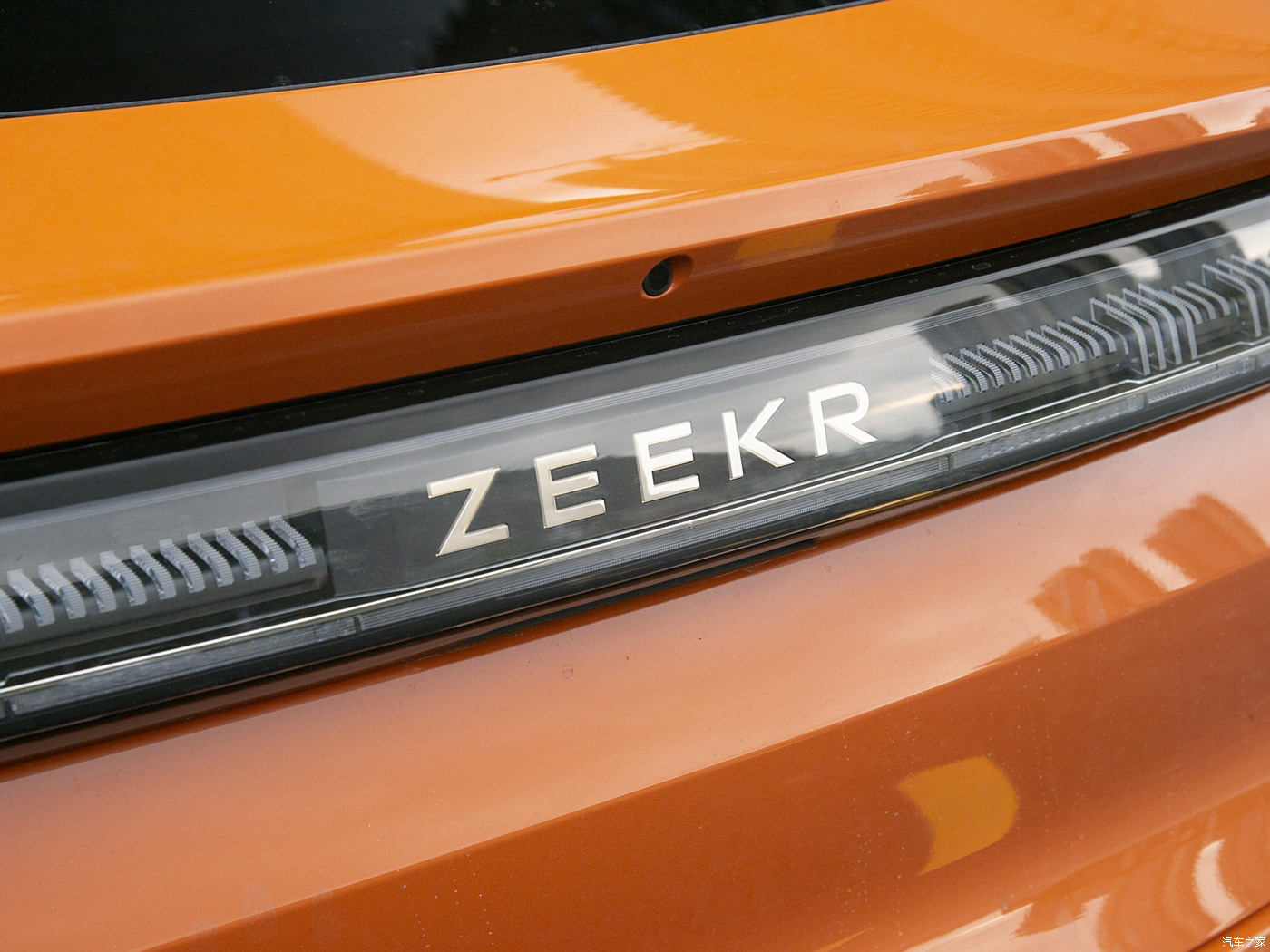 Pure Electric ZEEKR 001 2025 MODEL WE ME YOU 95KWH 100KWH 2WD RWD 4WD 705KM Luxury SUV with and Maximum Speed 240km/h