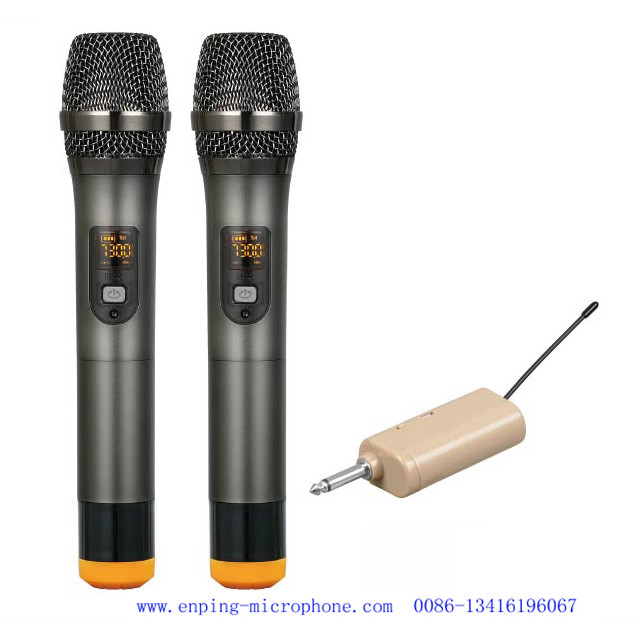 U2 / UHF professional teaching wireless microphone/ 20 channel /rechargeable battery 18650/volume control on handheld