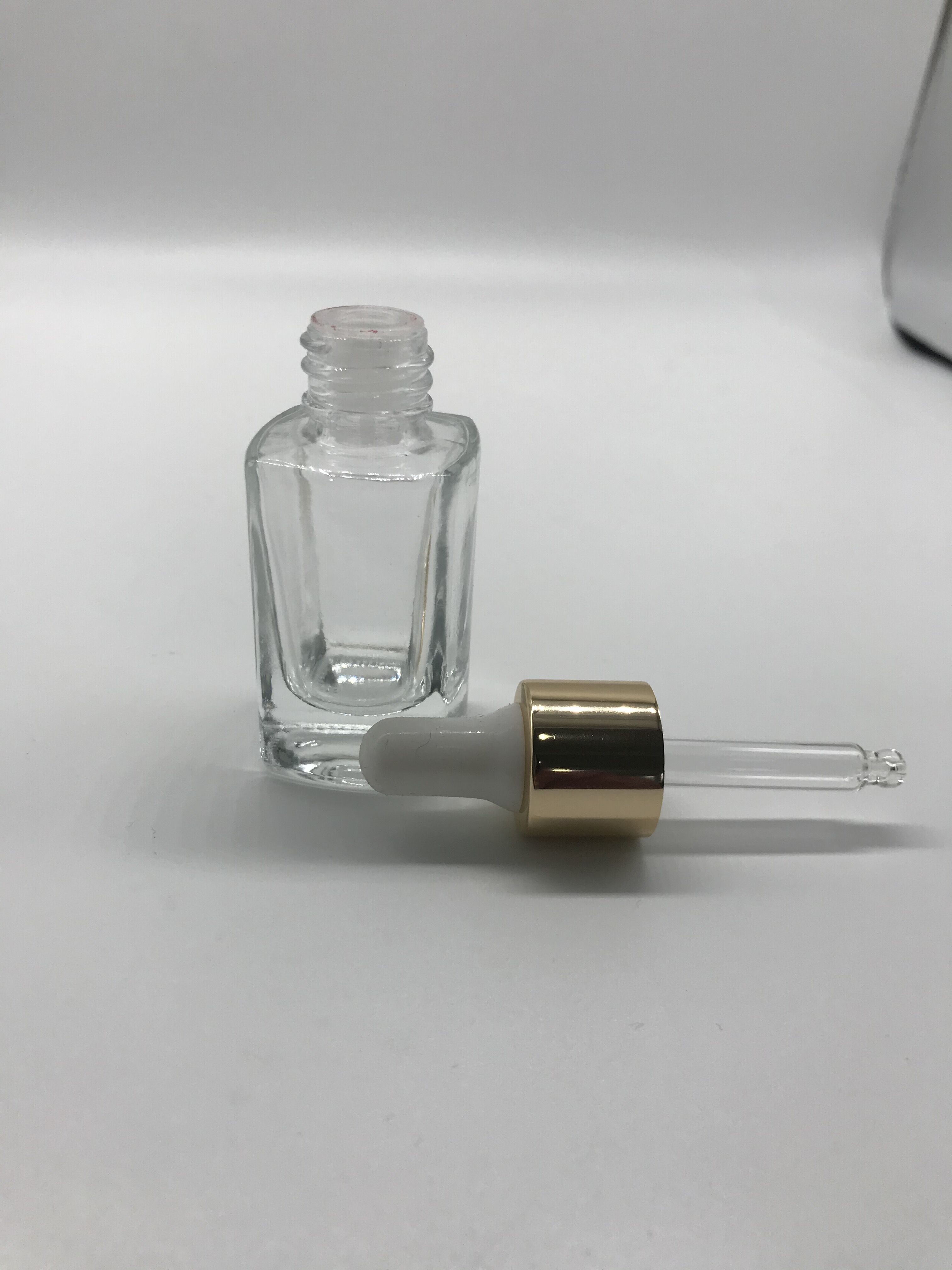 15ml Luxury Clear Square Cosmetic Flat Tall Bottle Essential Oil Cosmetic Glass Bottle With Aluminum Dropper