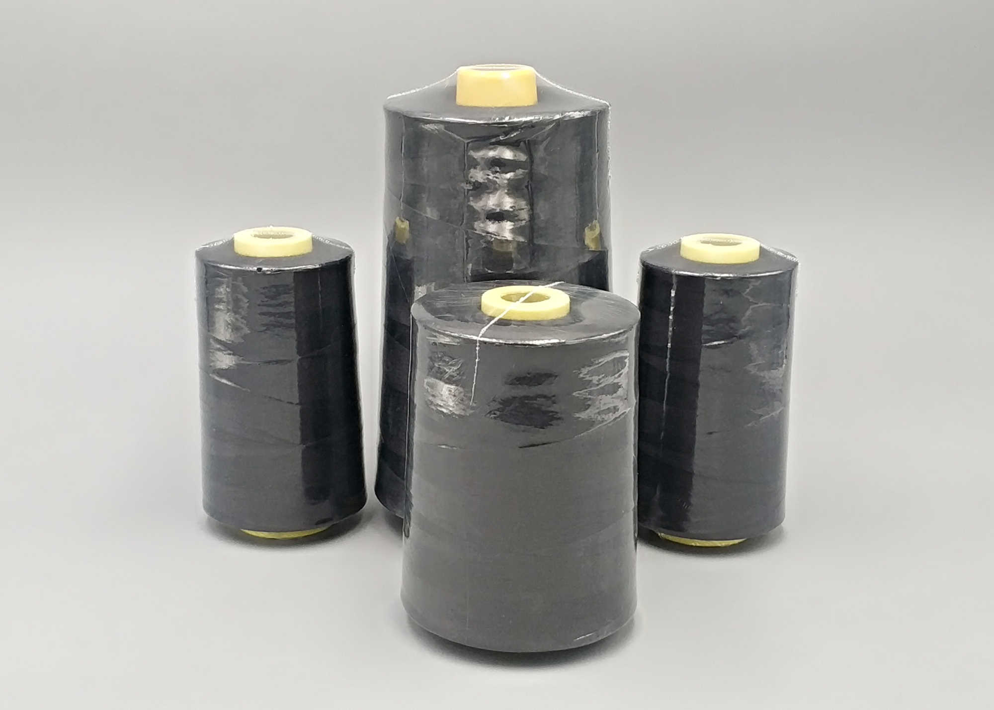 Ne 20S/3 Dyed Polyester Sewing Thread For Garments Overlocking Stitch
