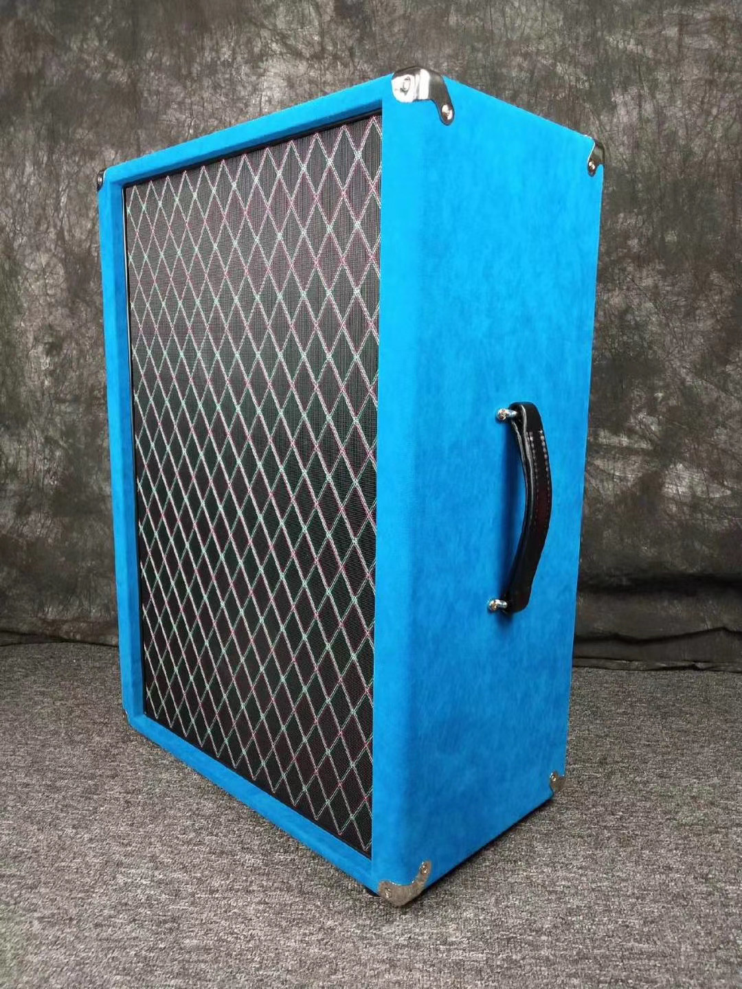 Custom Grand Guitar Bass Amplifier Speaker Cabinet with Kinds Tolex and Speaker Option