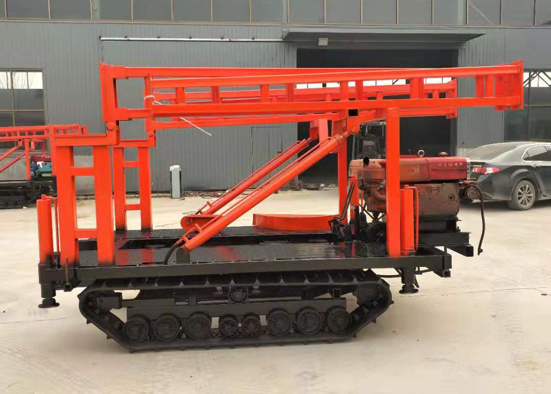 OEM Rubber Wheels Folding Tower Crawler Track Undercarriage With Diesel Engine