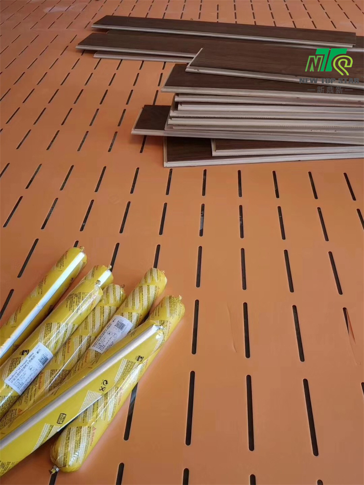 Durable Slotted Heated IXPE Foam Underlayment 2mm With Hole