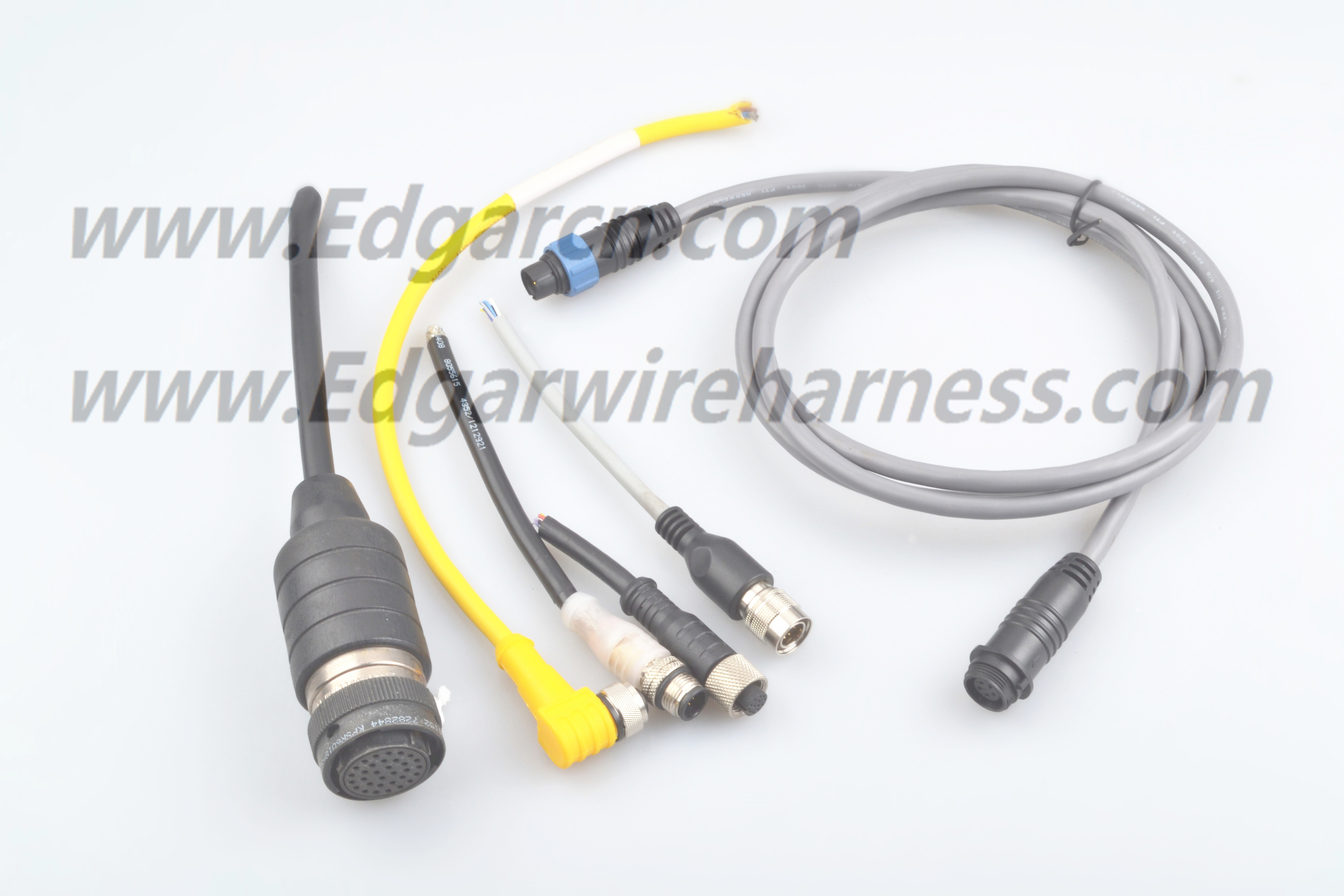 Pur / Tpu Canopen Cable M12 A Coding Male To Female Length 1500mm With Shiled