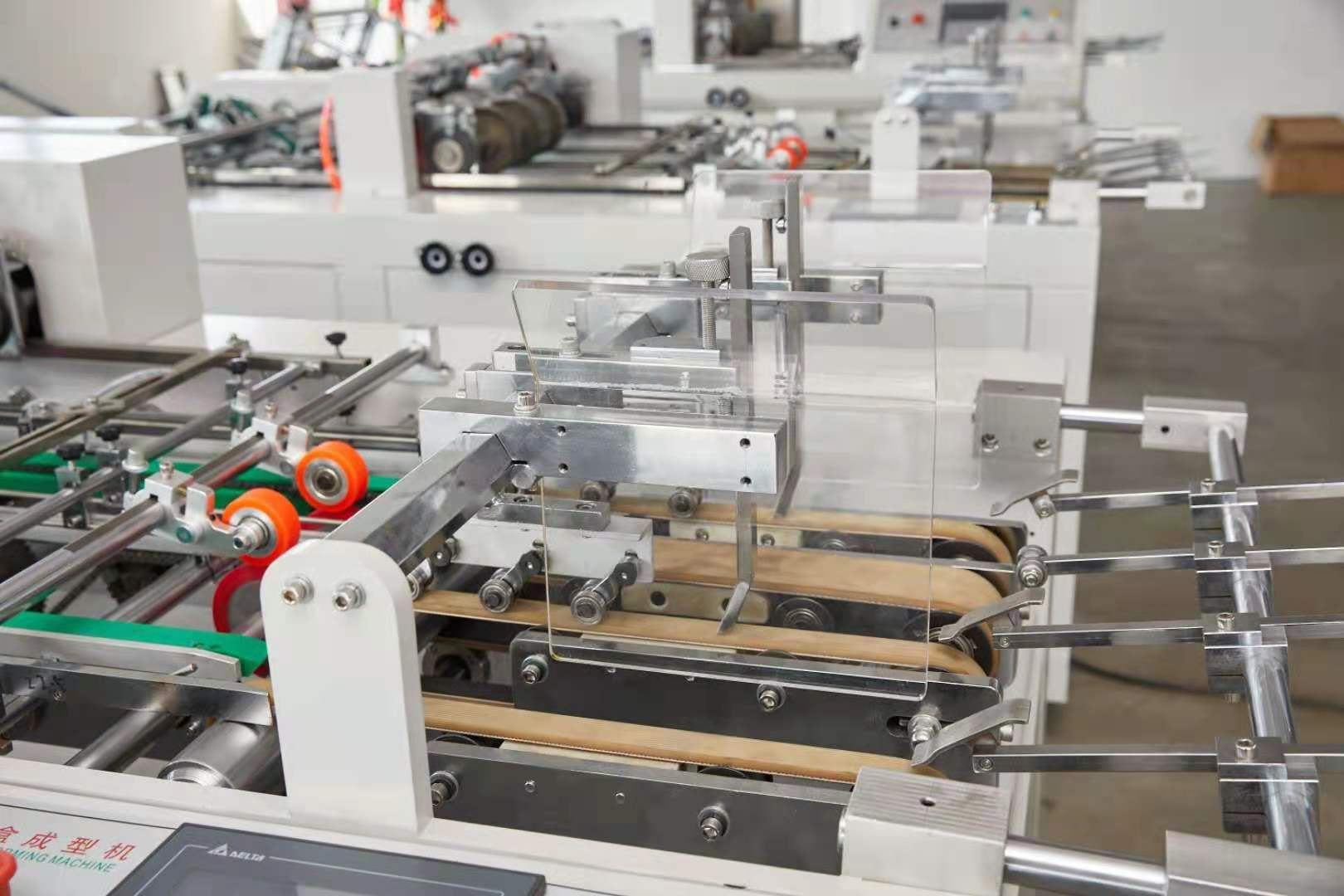 Intelligent Full Automatic Paper Box Forming Machine Pizza Box Making Forming Machine