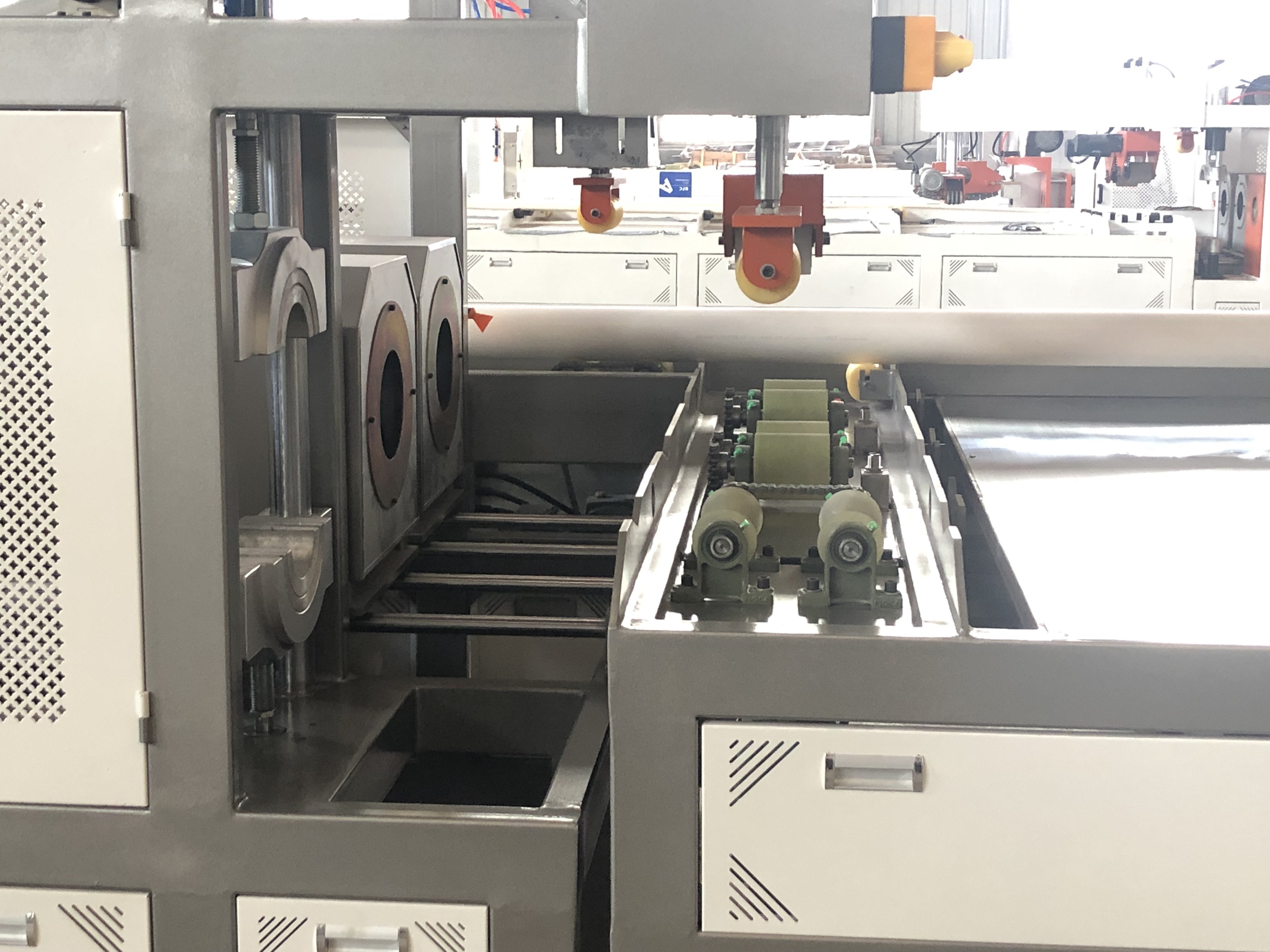 Full Automatic PVC Belling Machine Plastic Pipe Making Machine