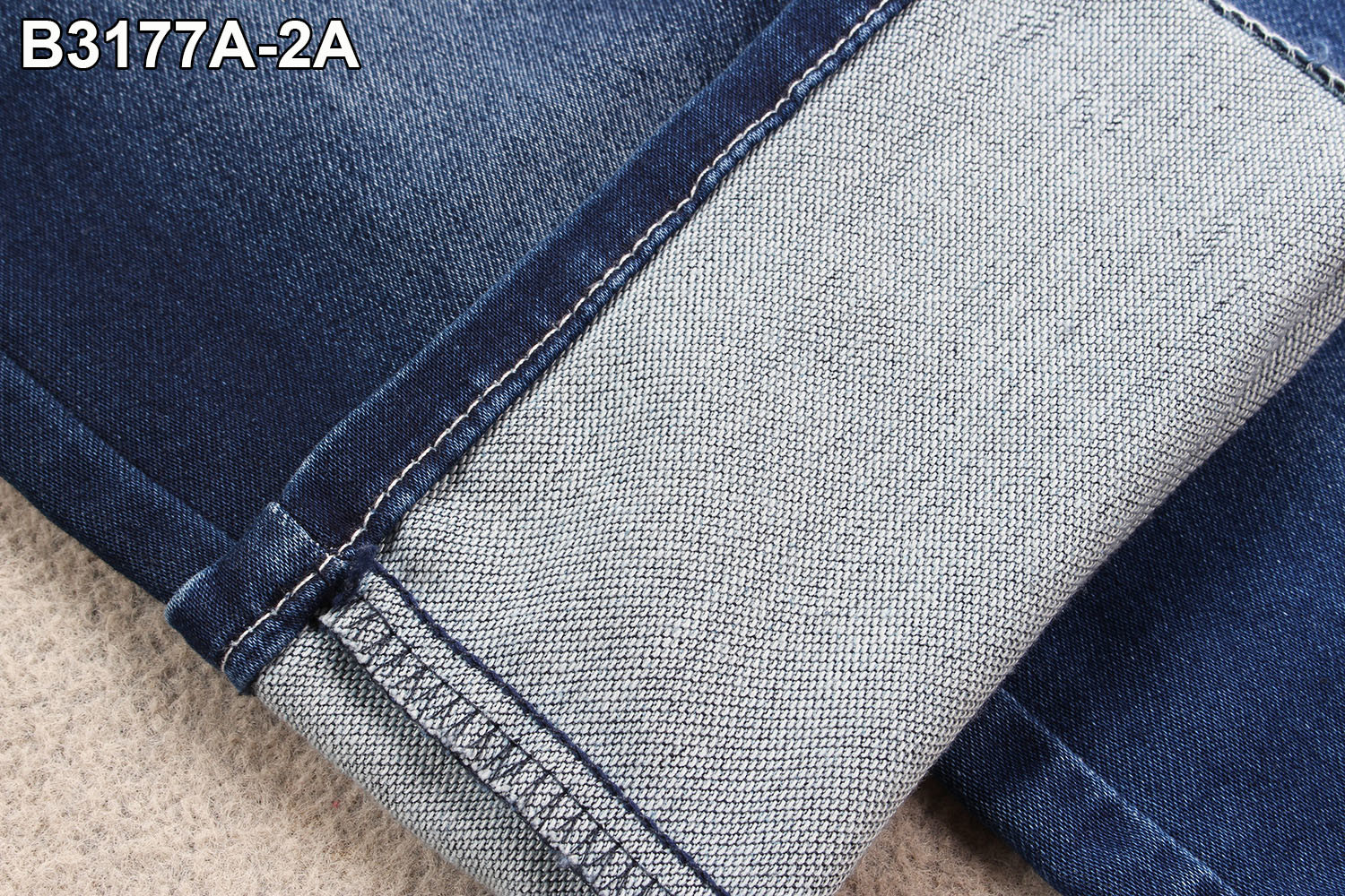 9.5 Ounce Fake Knitting Denim Twill Fabric Double Layers Stretch Jeans Material