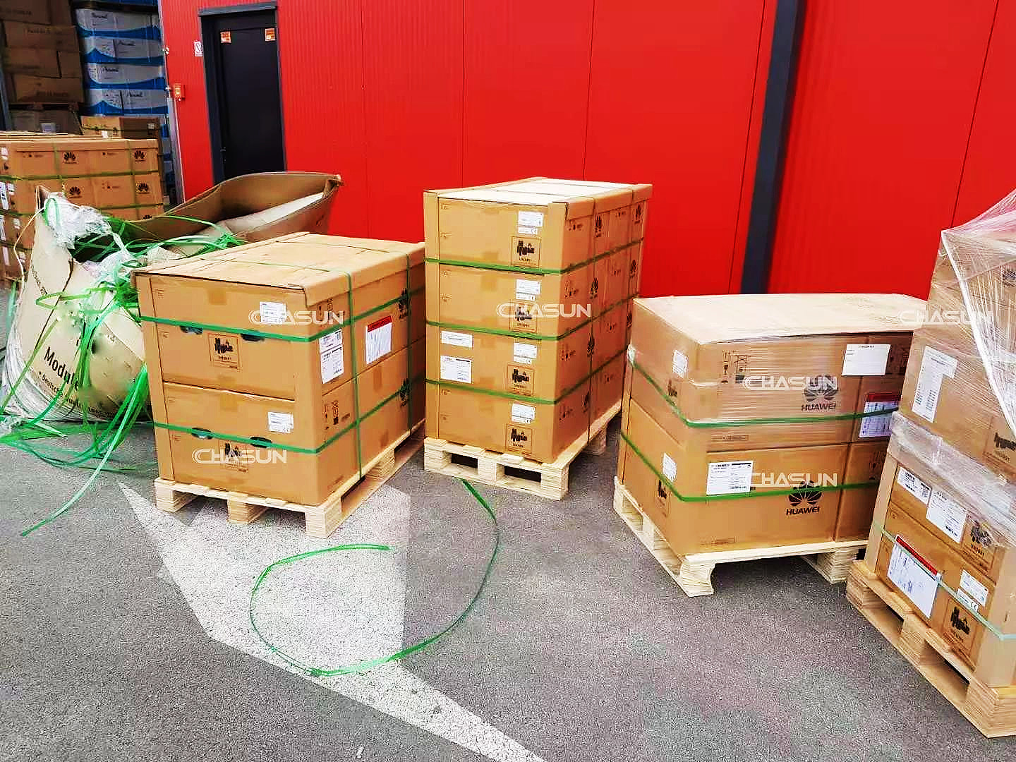 2MPPT 16kw Deye Hybrid Inverter High Voltage Hybrid Inverter SUN-16K-SG01LP1-EU