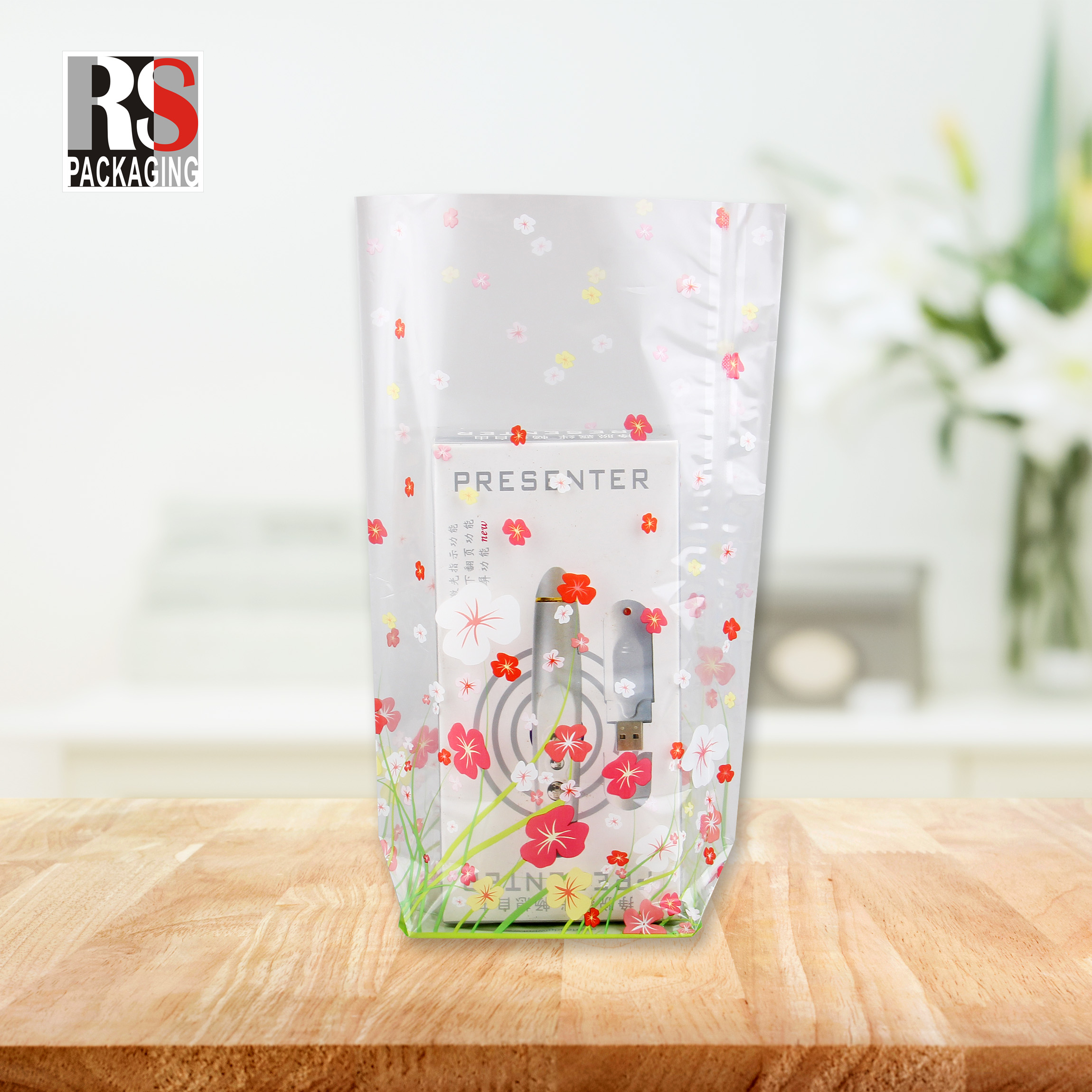 Custom Printing Square Bottom Stand Up Plastic Bags For Candy Coffee Tea Packaging