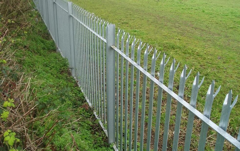 Unscalable 1.5m Triple Pointed Palisade Fencing For Garden