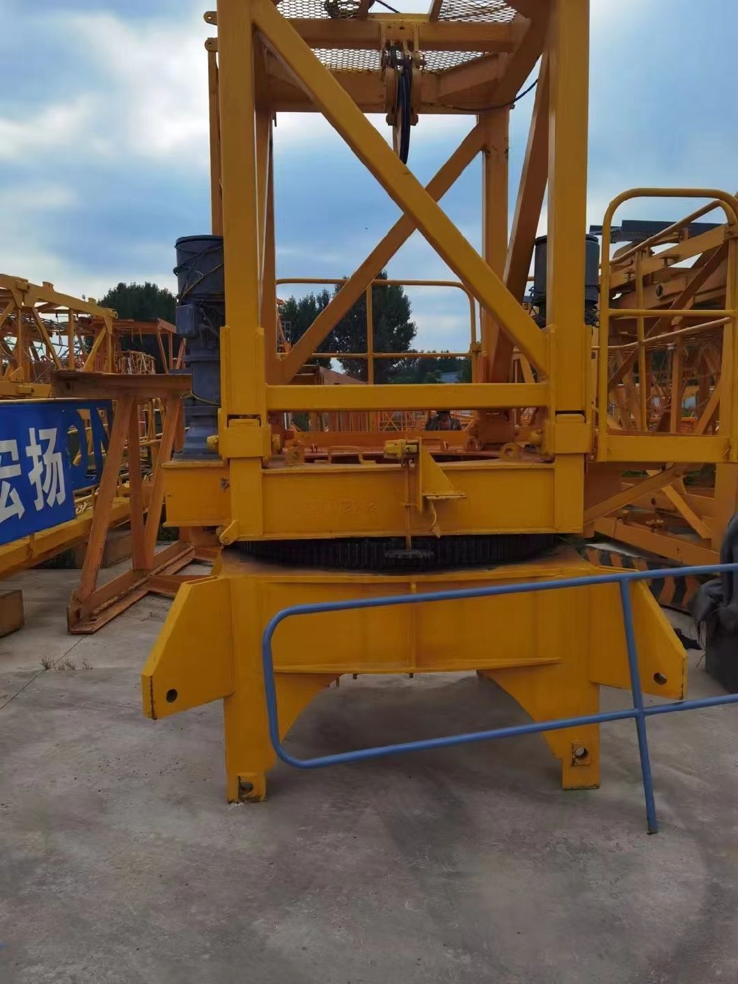 2021 Zoomlion Used Tower Crane 6015-8 Sales