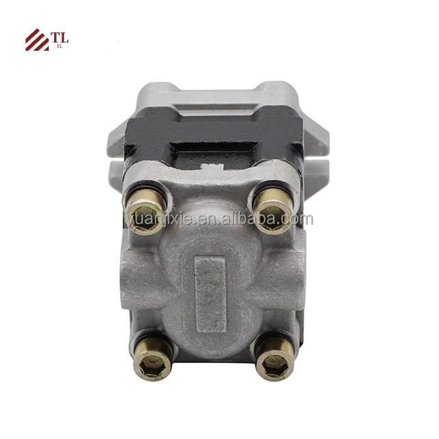 Electric Parts NACHI Gear Pump Booster Pump Hydraulic Piston Pump PVD-1B-32CP-8G5-5022