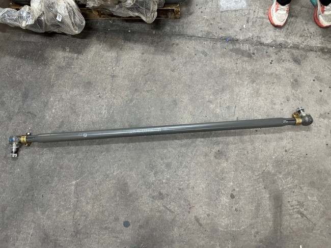 AZ9700430051 Steering Tie Rod HOWO Truck Parts 1735