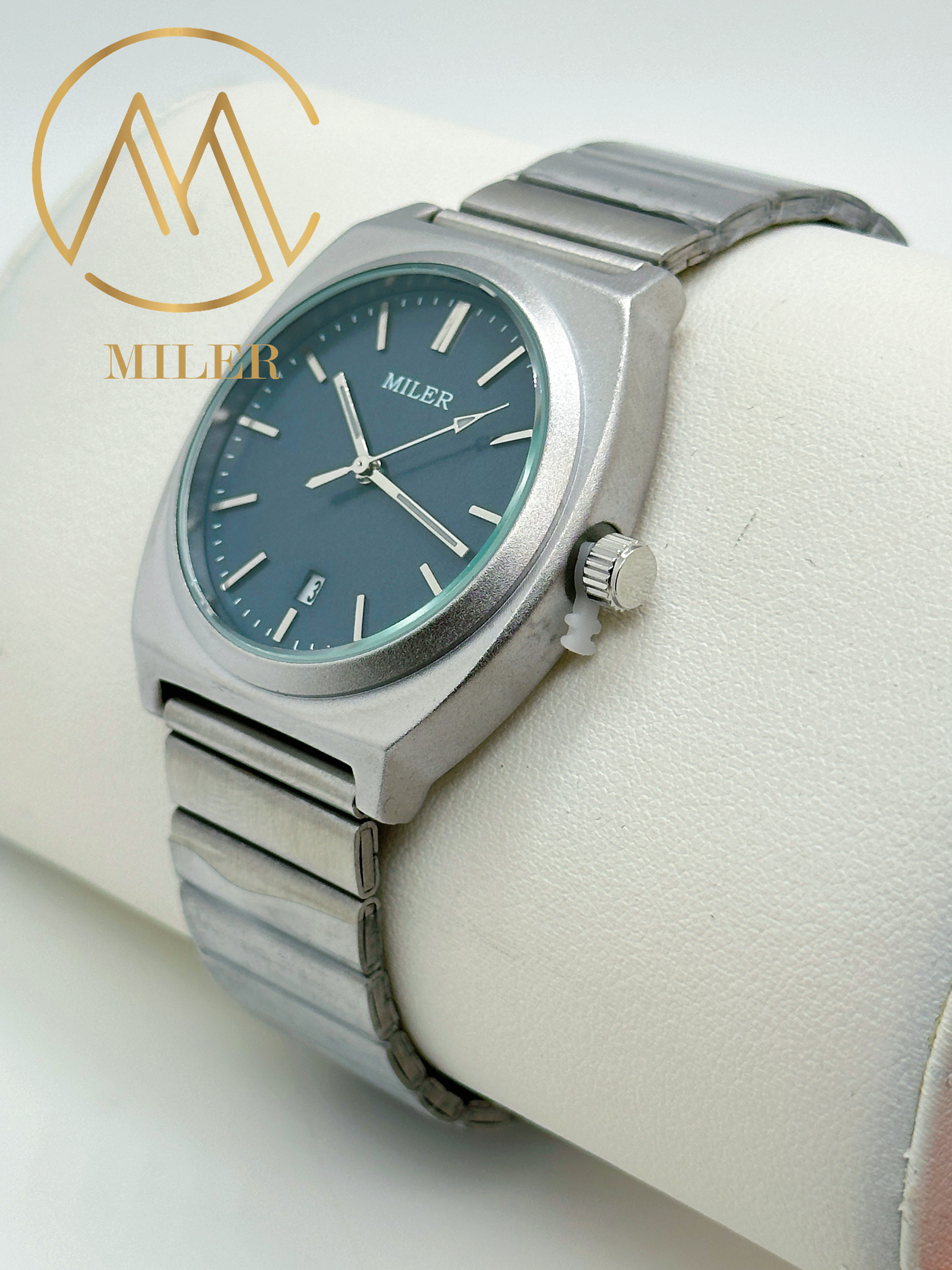 Wholesale Luxury Couple Watch For Women And Men New Design Fashion Quartz Watch