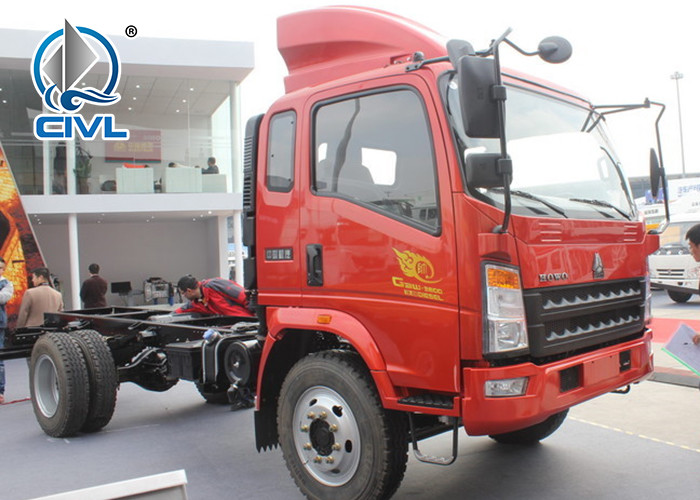 New Light Duty Commercial Trucks 150 - 250hp engine 4X2 Light Cargo Truck 2 - 5 Ton capacity