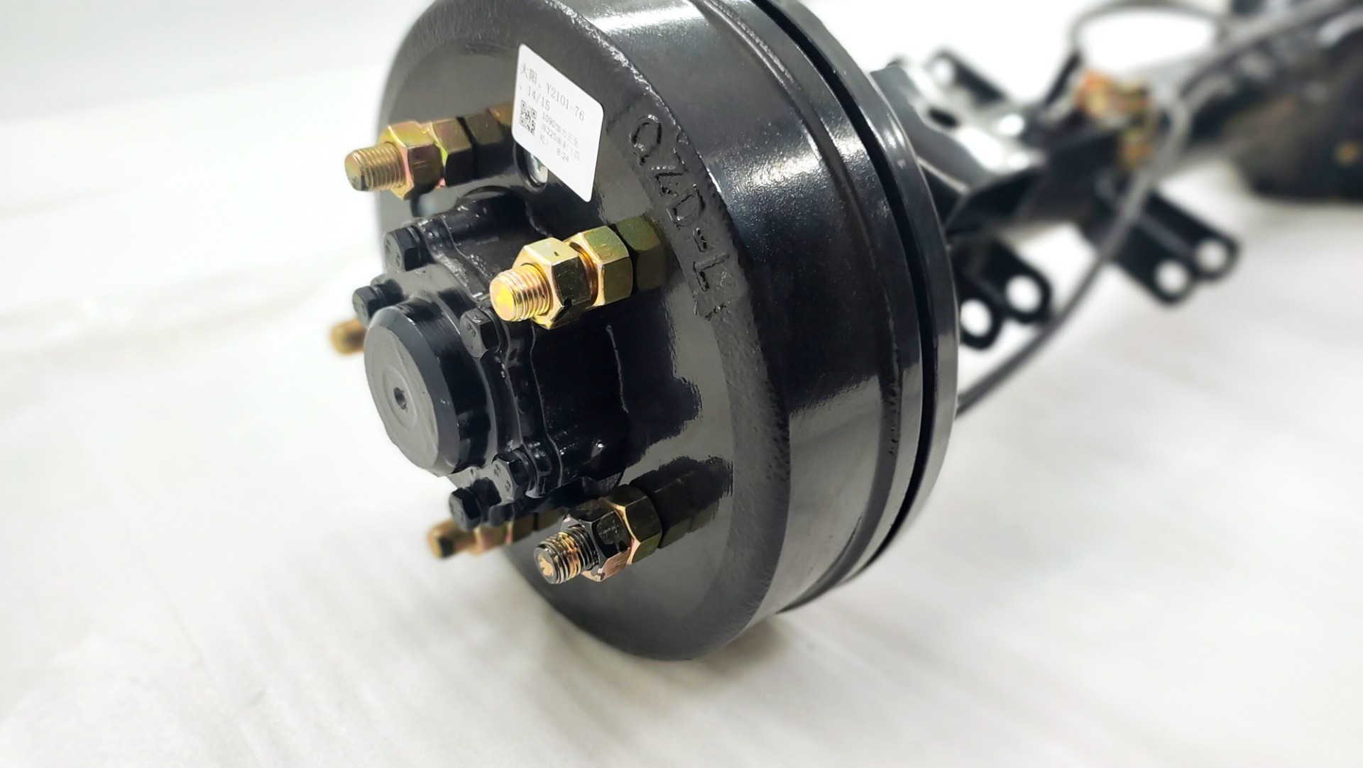 Directly from DAYANG 's in 220 Drum Oil Brake Rear Axle for Tricycle Spare Parts