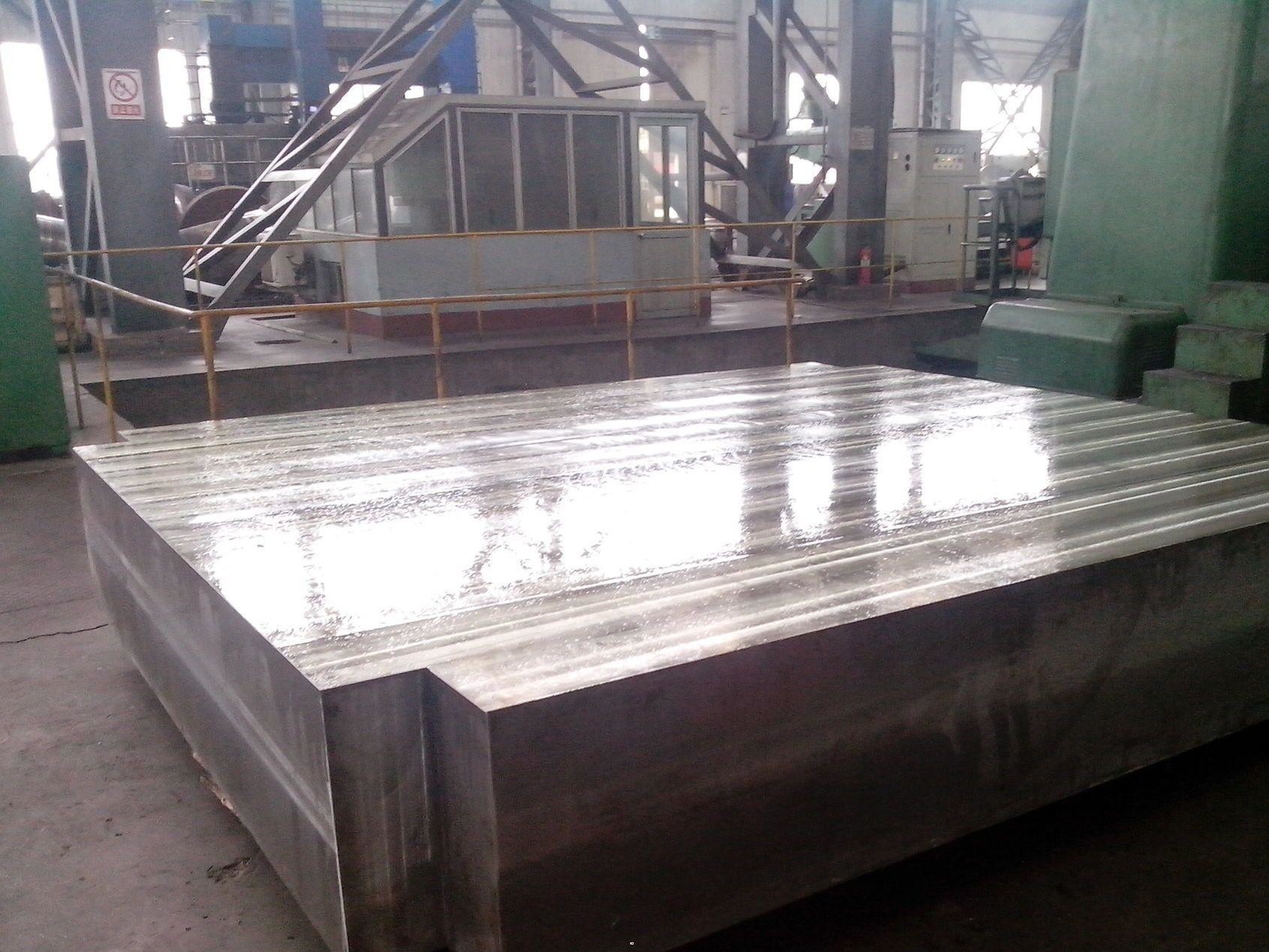 SCM415 /18CrMo4/1.7243 solid round bar With Hot Forming Temperature 1100 - 850c