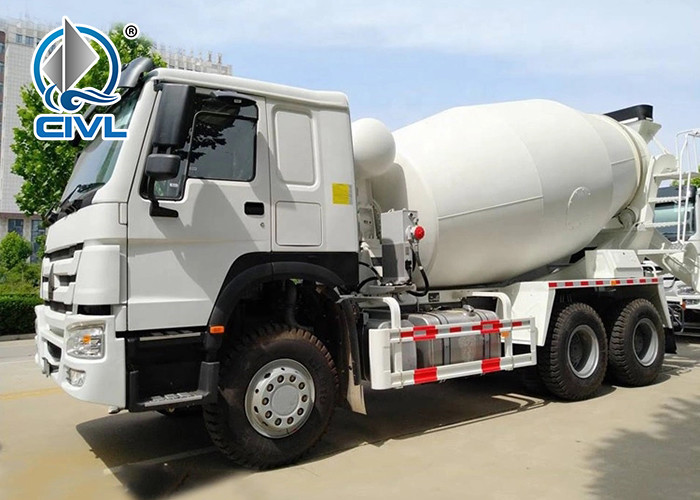6x4 10Tires SINOTRUK HOWO 10CBM Concrete Mixing Equipment ZZ5257GJBM3841W Italy Hydraulic System