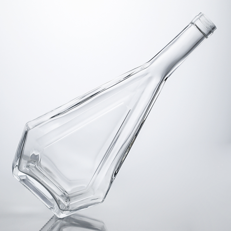 Polygonal Shape Glass Bottle for Gin Rum Whisky Cork Top and Sealing Type Cork