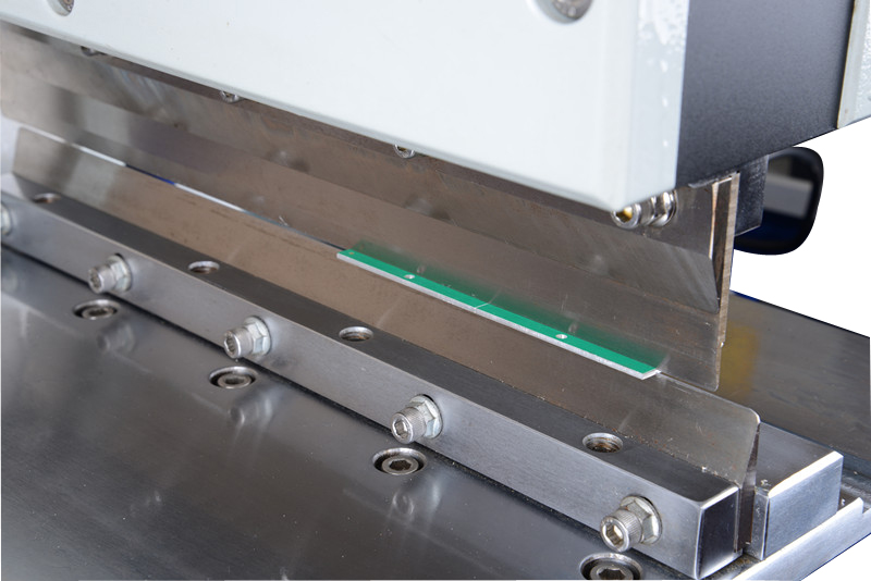 Pre-score PCB Separator Factory Machine with 2 Linear Blades