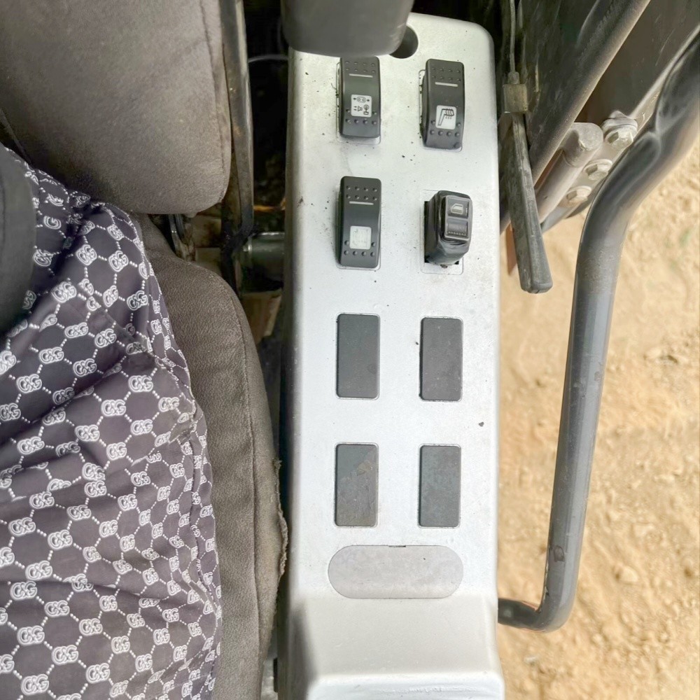 Practical Earthmoving Machinery Used Excavator Doosan Dx420 Excavator 42 Tons Heavy Equipment