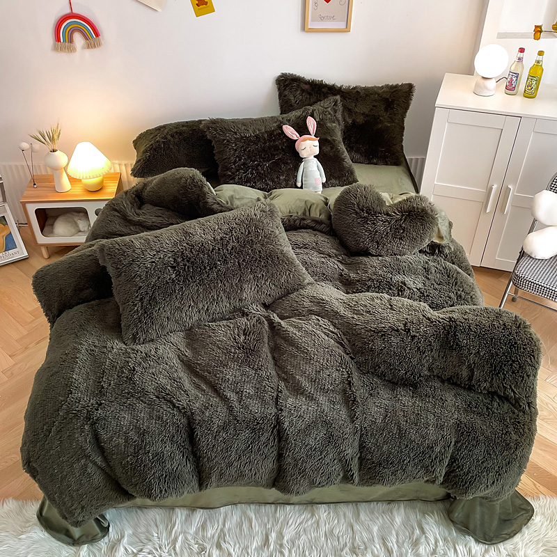 Plush Shaggy Velvet Fluffy Bed Duvet Covers Set in Multi Color Custom Luxury Designs