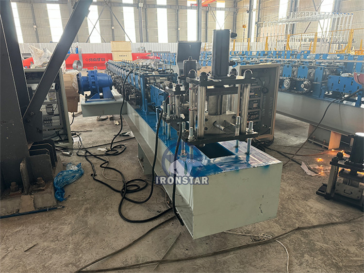2024 Full automaticBest Seller Steel Roller Shuttering Door Guide Rail Roll Forming Machine