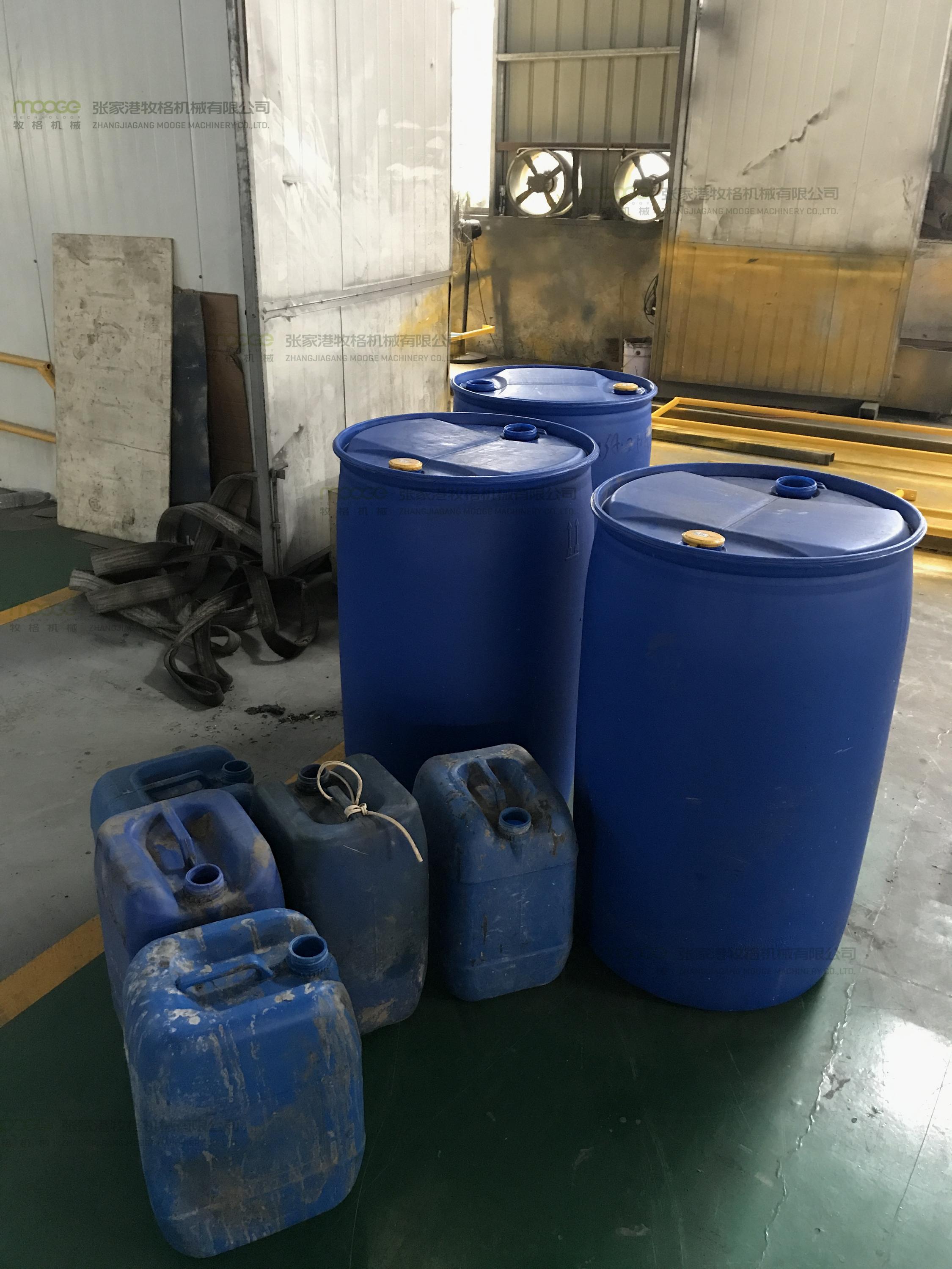PET PVC Industrial Plastic Grinder Machine 220l Plastic Drum Crusher