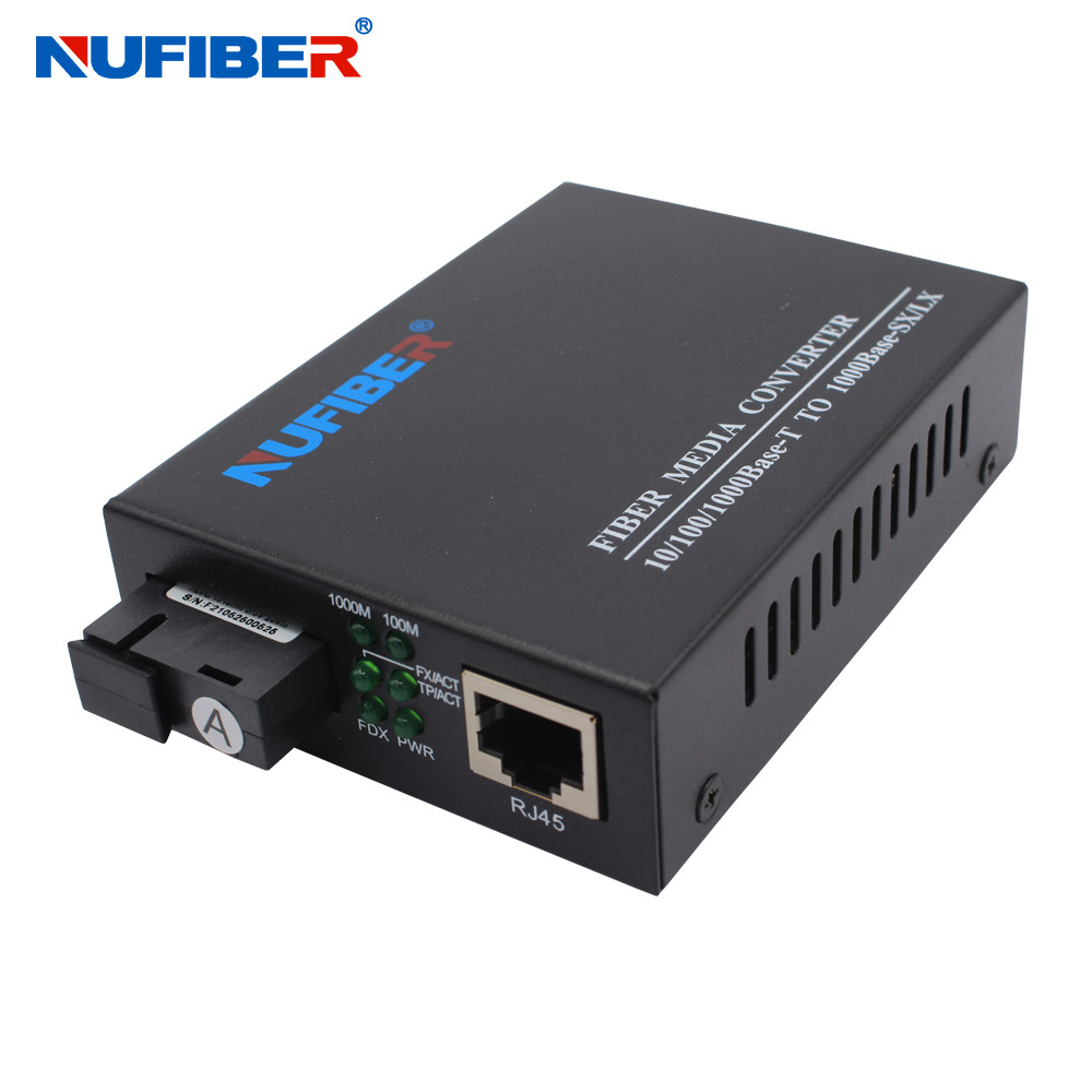 NF-C2200LX20A/B Simplex 1310 / 1550nm 20km SC Gigabit Media Converter 10/100/1000M