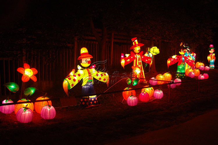 Traditional Fabric Chinese Lanterns For Carnival / Folk - Custom Activities