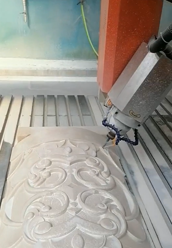Single Head Swing Head CNC Milling Machine For Arc Curved Surface