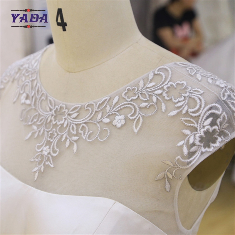 Elegant screen cloth embroidery satin floor-length a-line sweetheart pattern wedding gown bridal dress