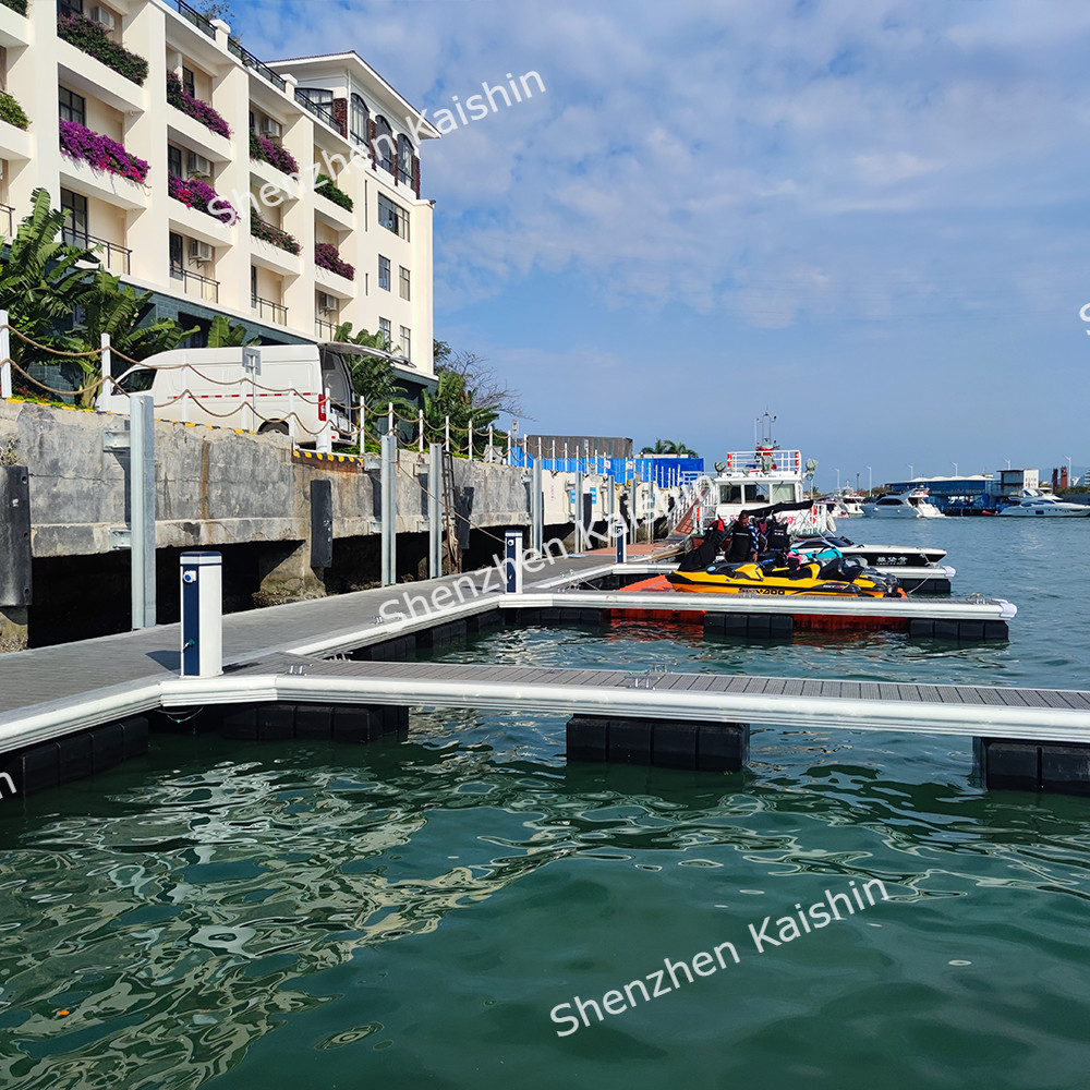 Aluminum Alloy Floating Dock Pontoon Yacht Floating Bridge Approach Pier