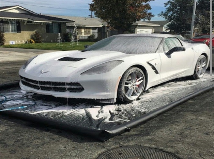 Durable Inflatable Car Wash Mat / Auto Washing Tool Inflatable Water Containment Mat