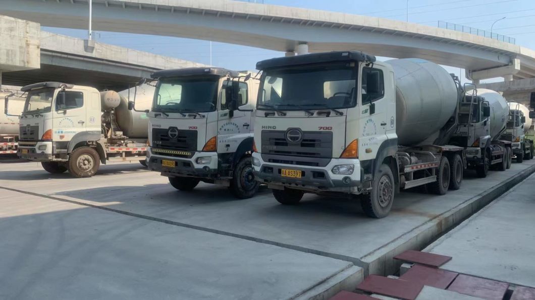 2017 Construction Equipment Concrete-Mixer Truck 12cbm Hino Truck