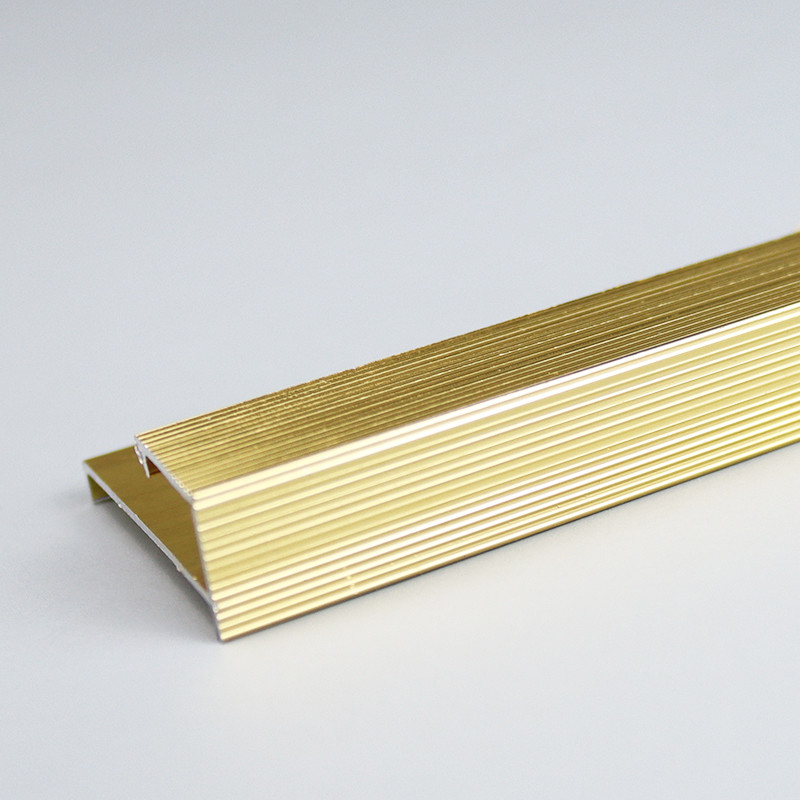 Gold aluminum with single row nail smetal carpet edging tile trim gripper