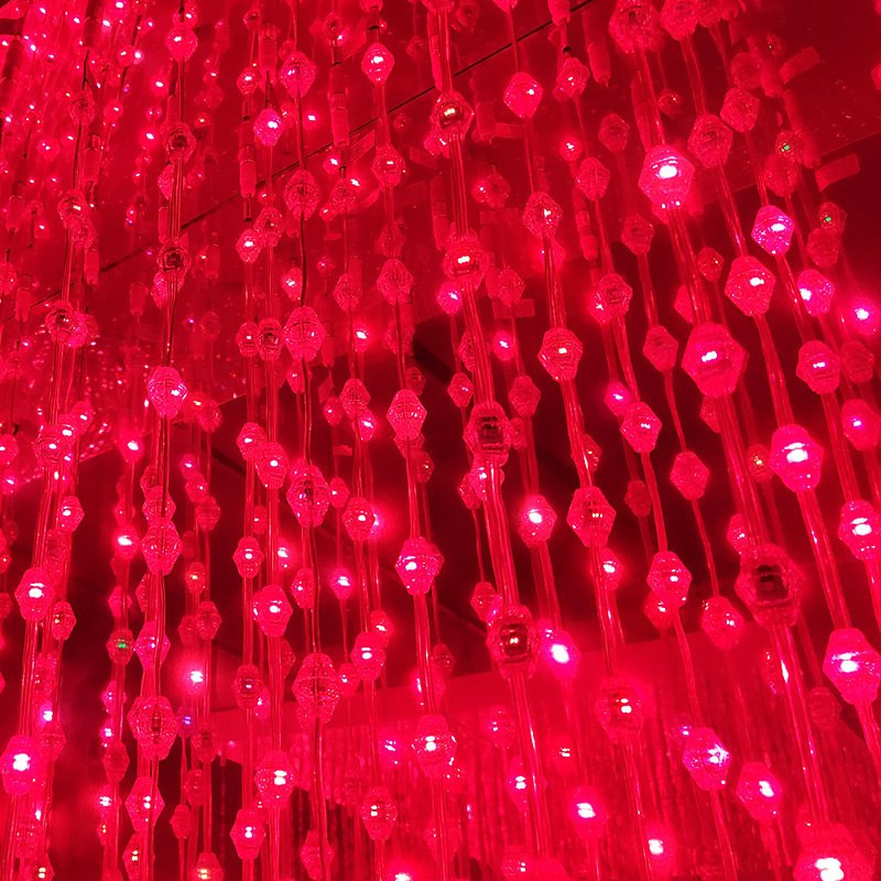 SPI Control Diamond 3D Pixel Light Hanging 6000K for KTV Bar Decoration Lights