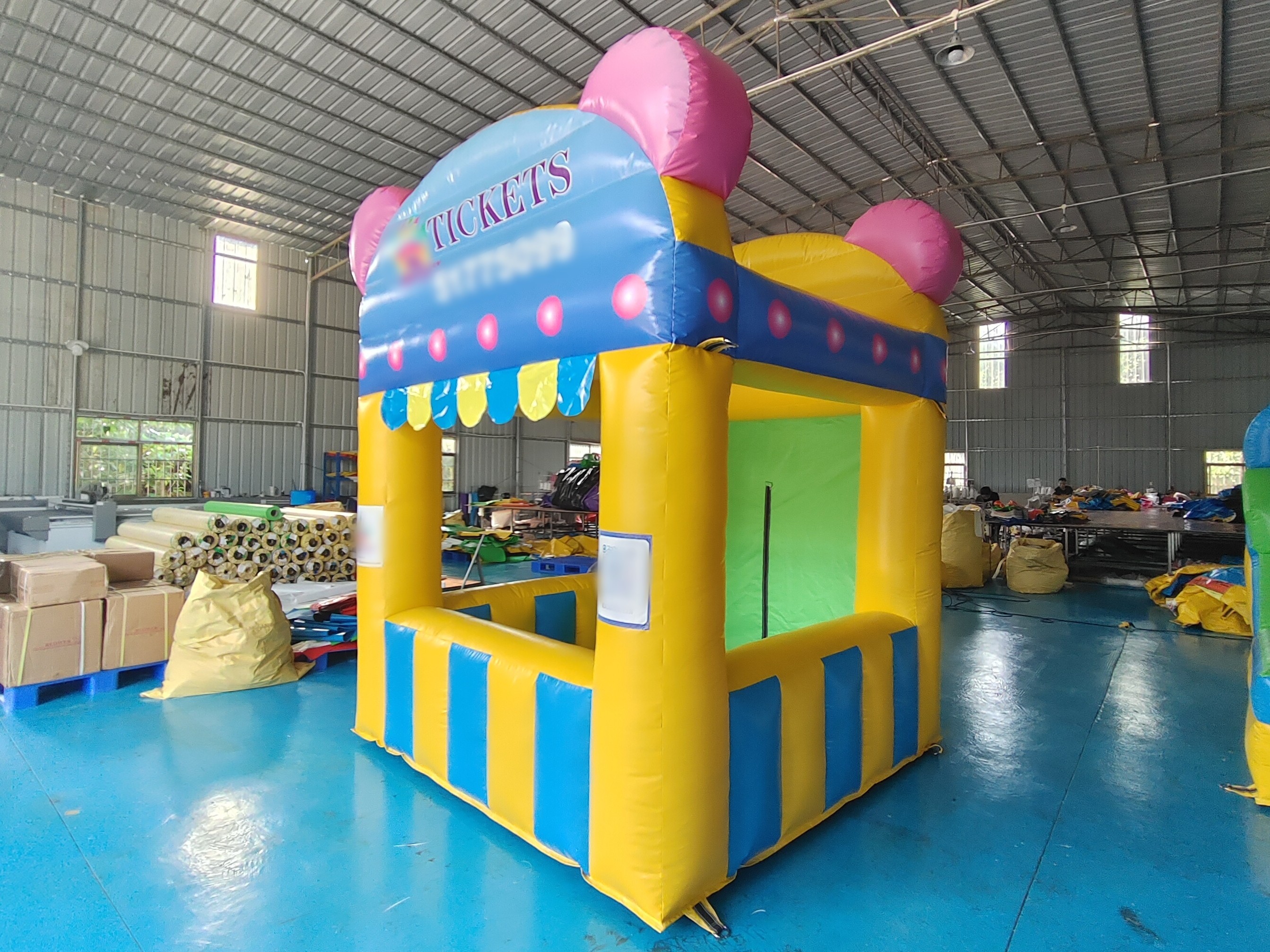 Commercial Inflatable Ticket Kiosk Inflatable Playground Ticket Selling Tent Advertising Signs For Party Outdoor