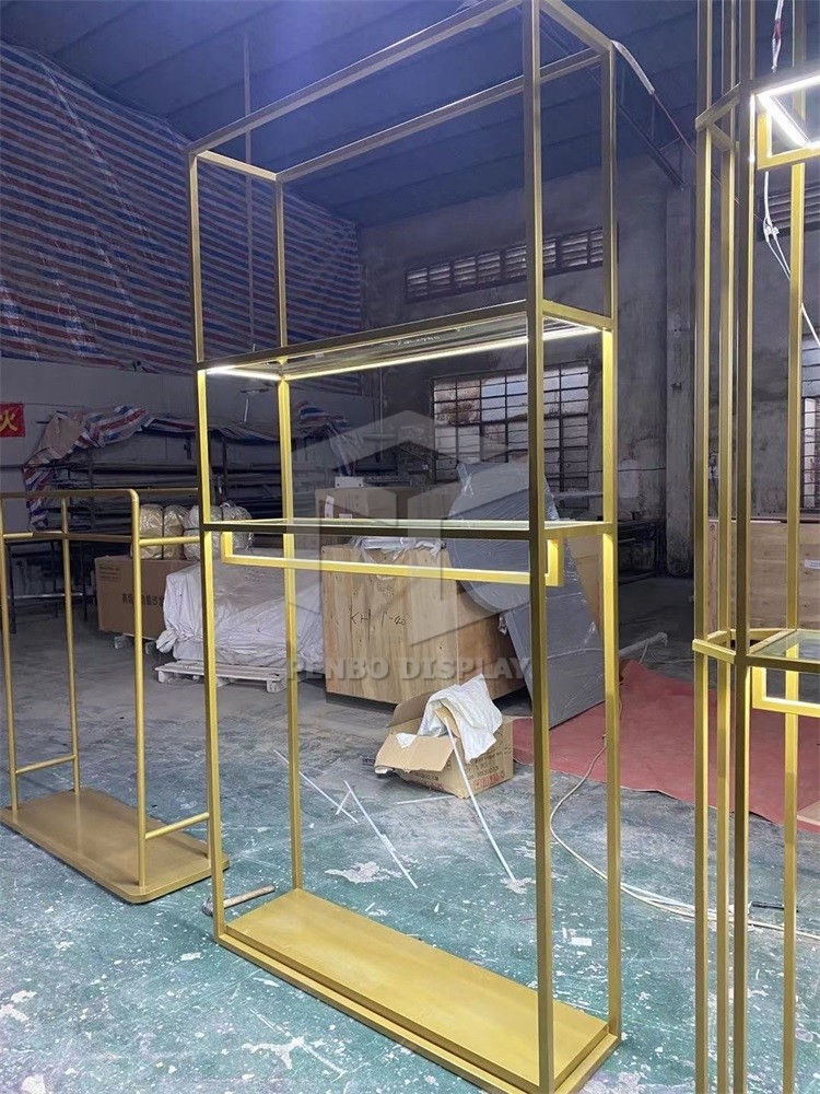 T4 Light Clothing Shop Display Furniture Electroplate 201 Stainless Steel Display Stand