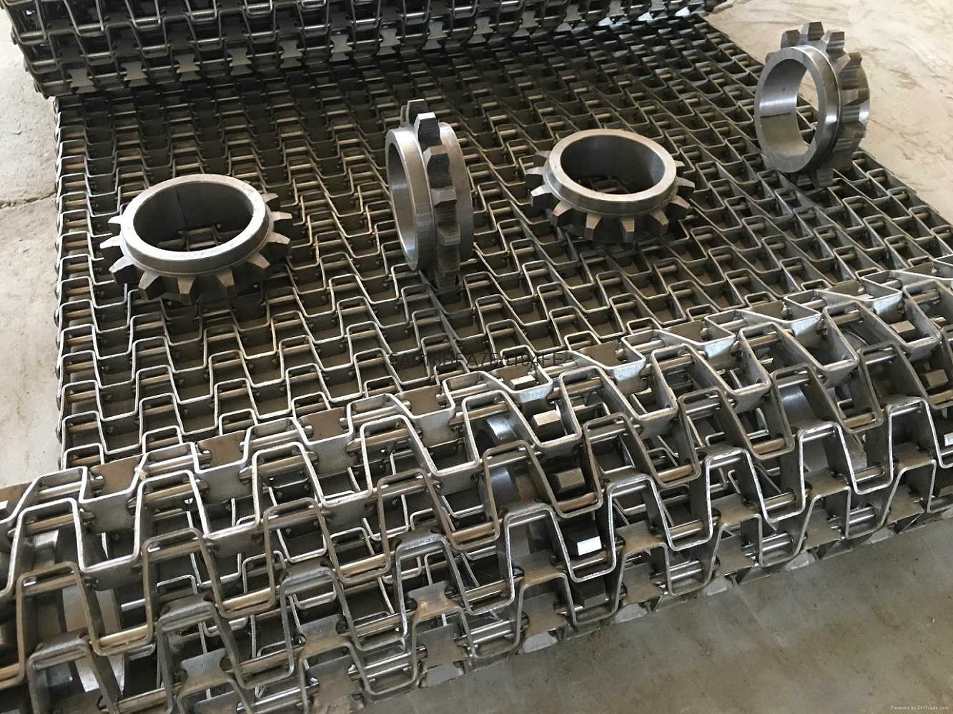 U Type Flat Wire Honeycomb Conveyor Belt 1.5mm Thickness